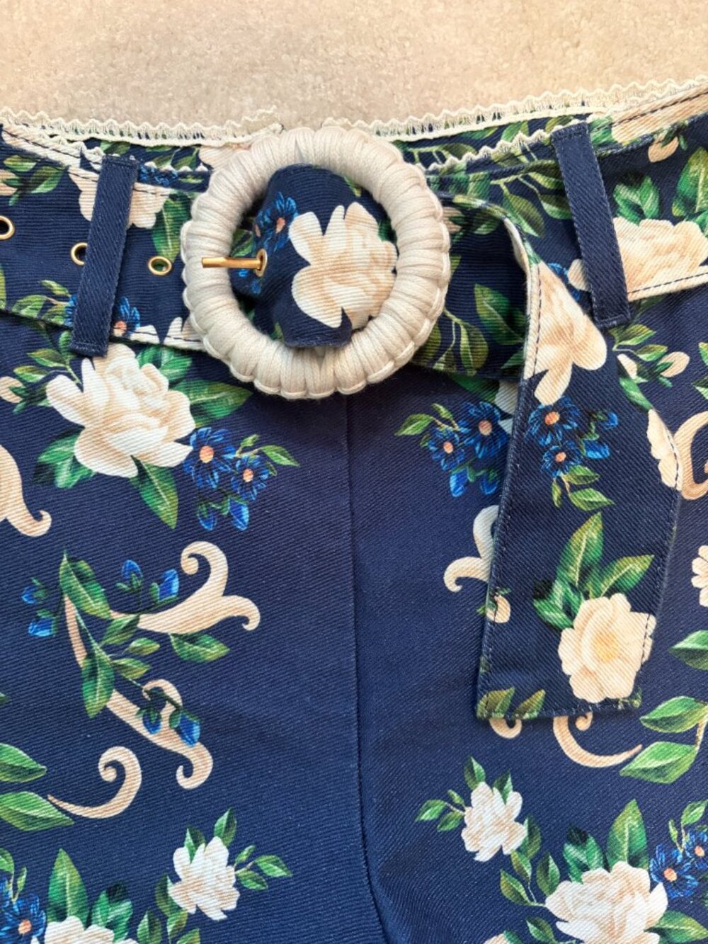 FARM RIO High Waisted Shorts - Picture 2 of 5